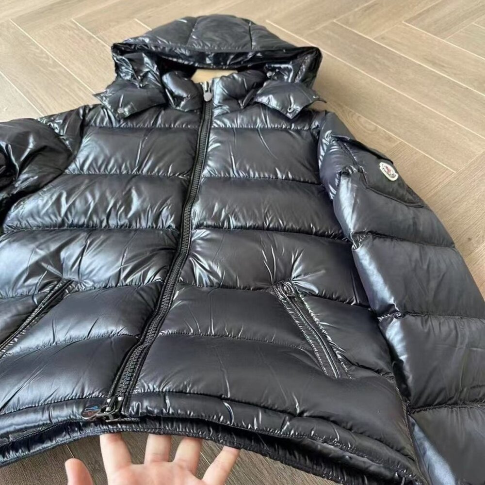 Moncler Men's Maya Down Jacket Size M - Picture 6 of 9